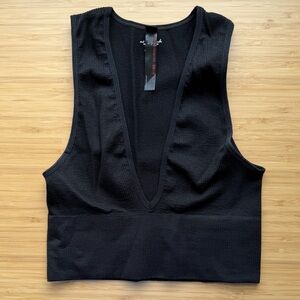 NWOT UO Out From Under Hailey Seamless Plunge Cropped Tank Top in Black